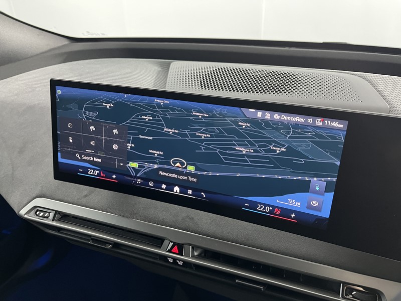 2025 (75) BMW iX 300kW xDrive45 M Sport 101kWh 5dr Auto 5119749