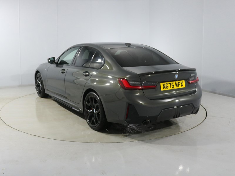 2026 (75) BMW 3 SERIES 320i M Sport 4dr Step Auto