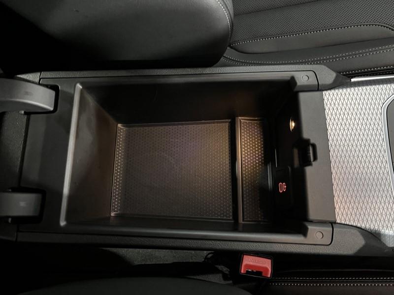 2025 (25) BMW 3 SERIES 320i M Sport 4dr Step Auto 5073041