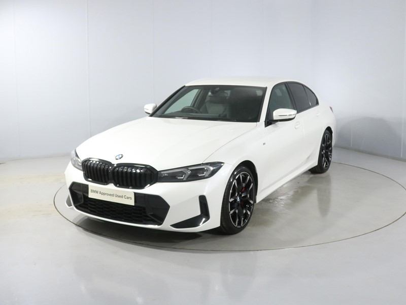 2025 (25) BMW 3 SERIES 320i M Sport 4dr Step Auto 5073054