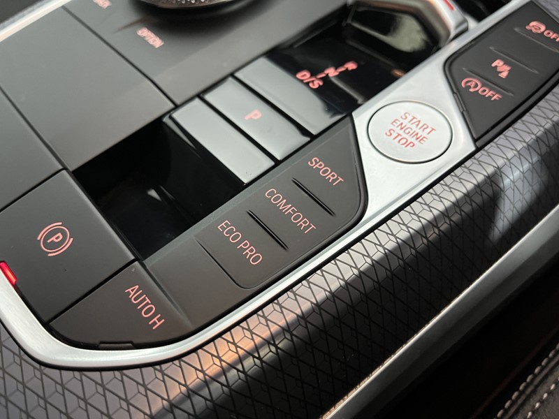 2025 (25) BMW 3 SERIES 320i M Sport 4dr Step Auto 5073040