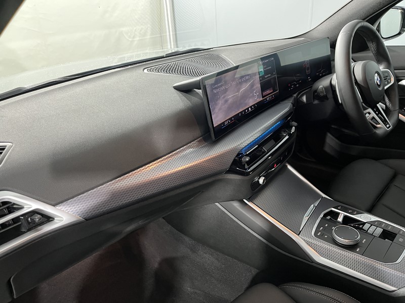 2025 (25) BMW 3 SERIES 320i M Sport 4dr Step Auto 5053788