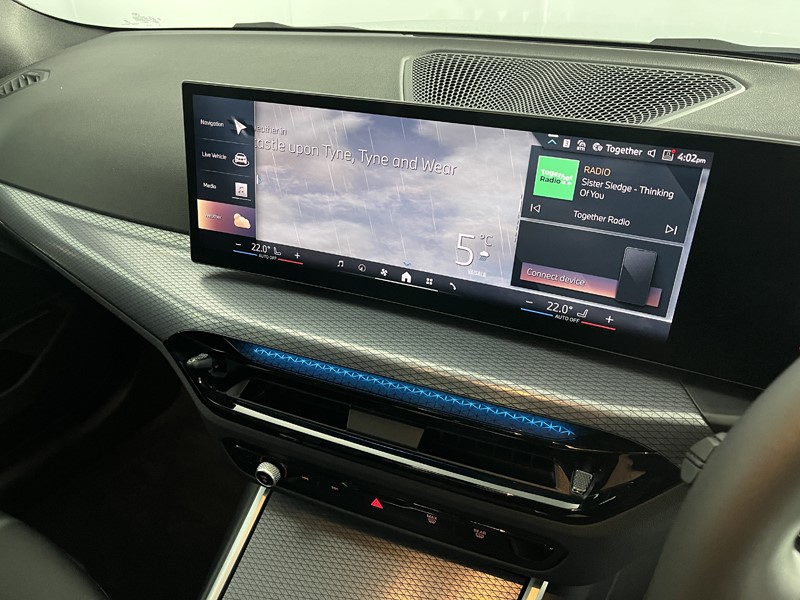 2025 (25) BMW 3 SERIES 320i M Sport 4dr Step Auto 5053789