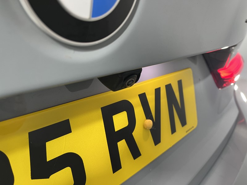 2025 (25) BMW 3 SERIES 320i M Sport 4dr Step Auto 5053827