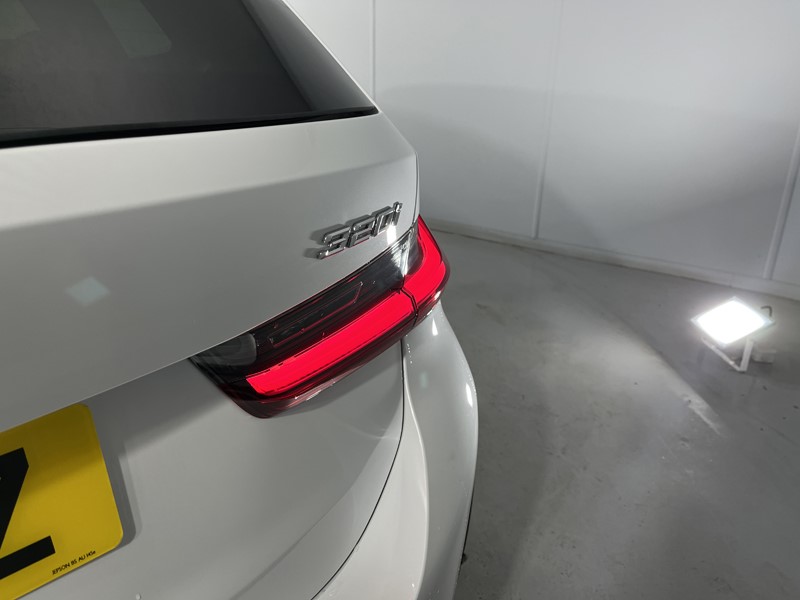 2026 (75) BMW 3 SERIES 320i M Sport 5dr Step Auto 5457249