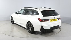 2026 (75) BMW 3 SERIES 320i M Sport 5dr Step Auto 5457205