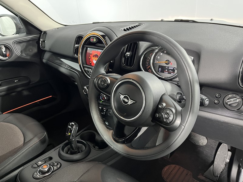 2019 (19) MINI COUNTRYMAN 1.5 Cooper Classic 5dr Auto 5064161