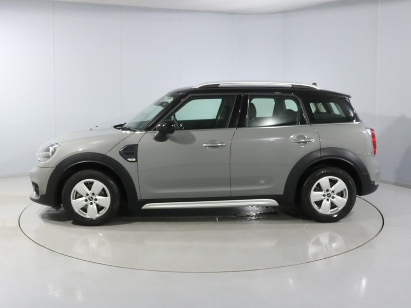 2019 (19) MINI COUNTRYMAN 1.5 Cooper Classic 5dr Auto 5064196
