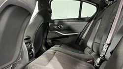 2025 (75) BMW 3 SERIES 320i M Sport 4dr Step Auto 5119718