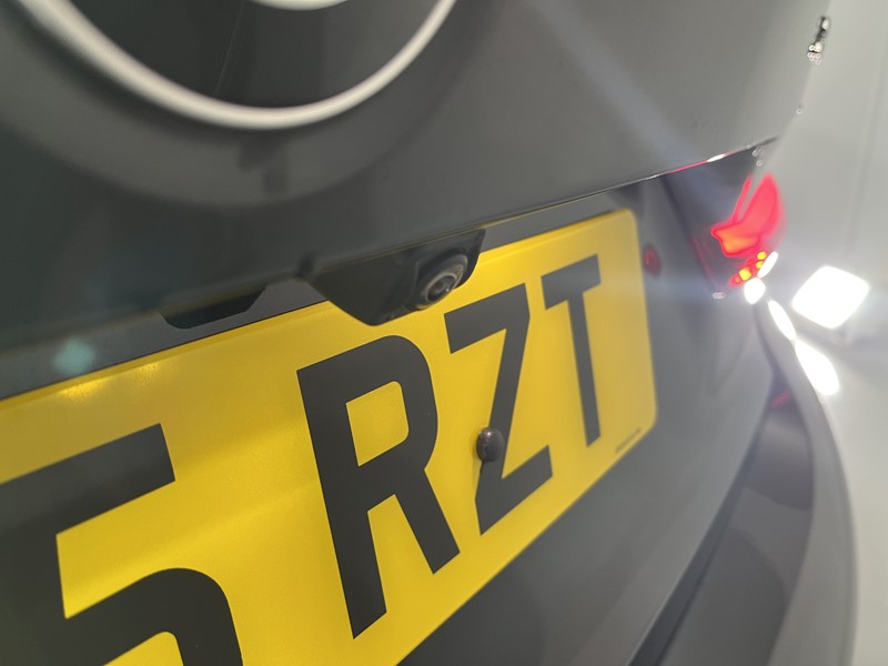 2025 (75) BMW 3 SERIES 320i M Sport 4dr Step Auto 5119728