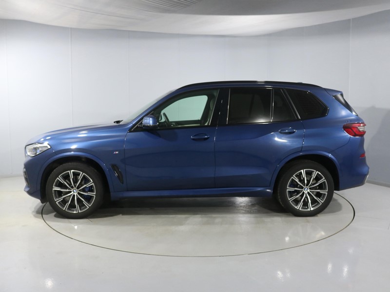 2021 (21) BMW X5 xDrive40i MHT M Sport 5dr Auto 5072585