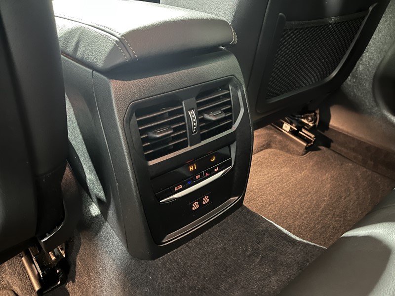 2023 (23) BMW 3 SERIES 320i M Sport 5dr Step Auto 5078787