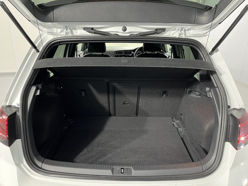 2019 (19) VOLKSWAGEN GOLF 2.0 TSI 245 GTI Performance 5dr 5053086