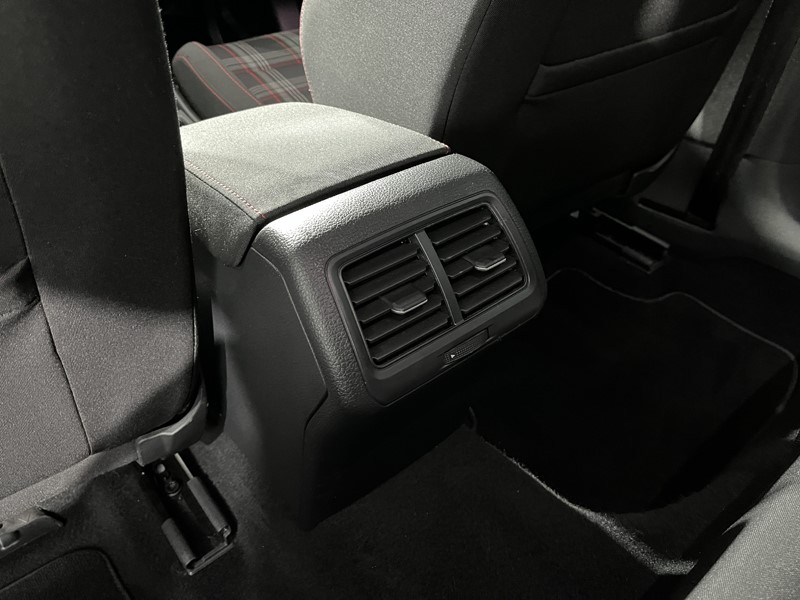 2019 (19) VOLKSWAGEN GOLF 2.0 TSI 245 GTI Performance 5dr 5053111