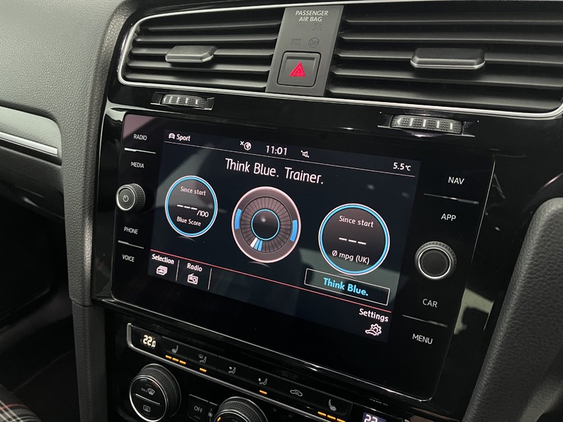 2019 (19) VOLKSWAGEN GOLF 2.0 TSI 245 GTI Performance 5dr 5053102