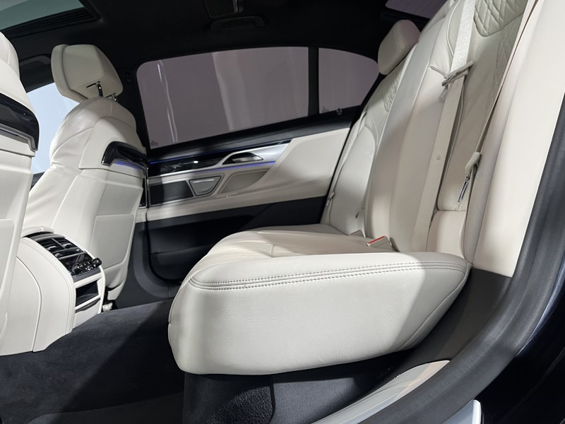 2019 (69) BMW 7 SERIES 745Le xDrive M Sport 4dr Auto 5049597