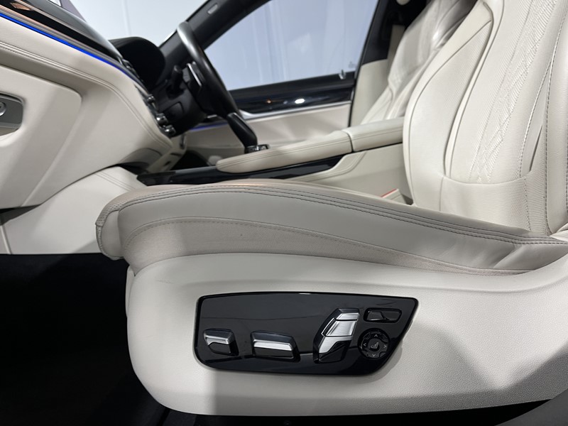 2019 (69) BMW 7 SERIES 745Le xDrive M Sport 4dr Auto 5049596