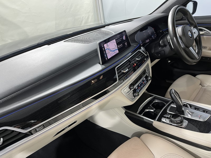 2019 (69) BMW 7 SERIES 745Le xDrive M Sport 4dr Auto 5049565