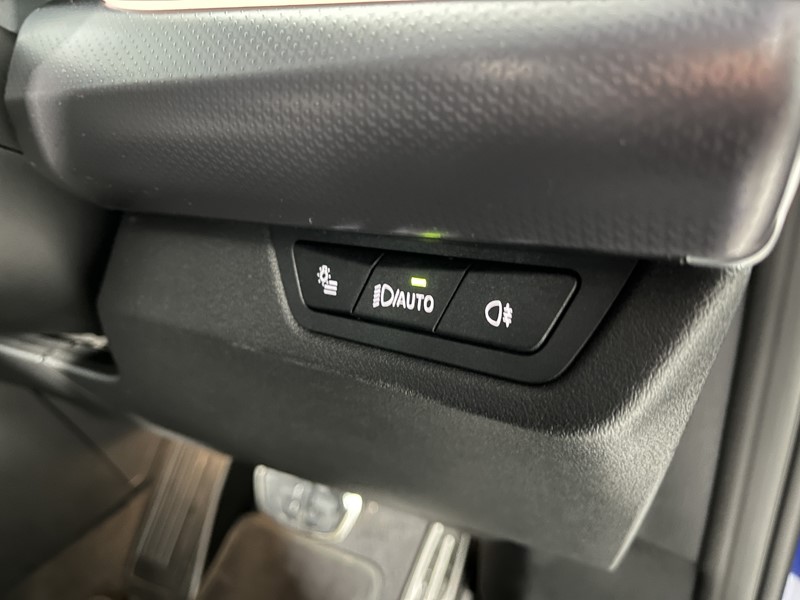 2022 (72) BMW 2 SERIES 230e xDrive M Sport 5dr DCT 5064076