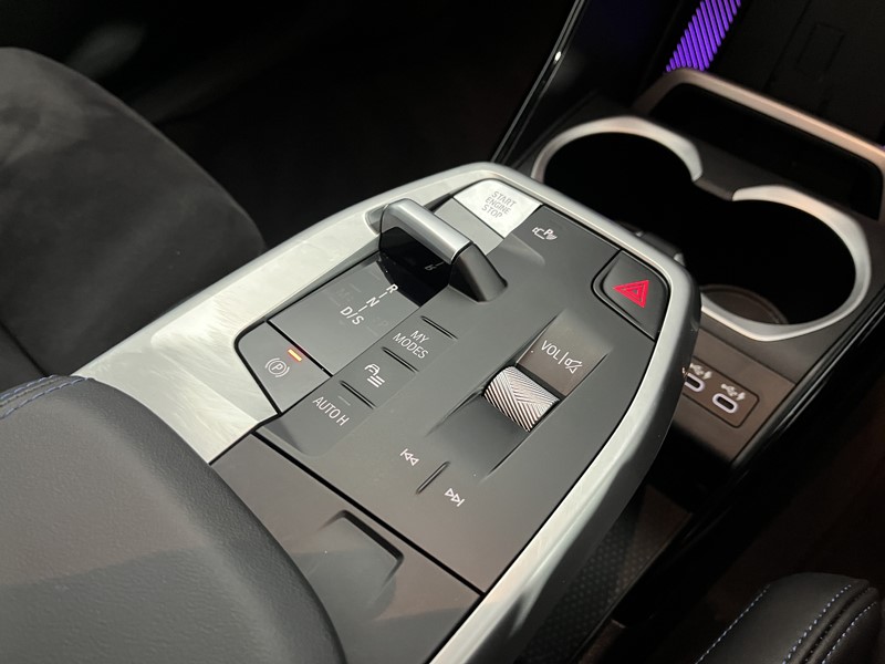 2024 (73) BMW X1 xDrive 23i MHT M Sport 5dr Step Auto 5092992