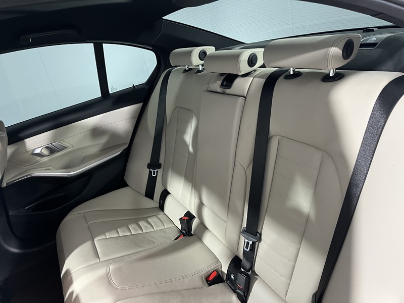 2022 (72) BMW 3 SERIES 320i M Sport 4dr Step Auto 5097770