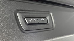 2025 (75) BMW 5 SERIES 550e xDrive M Sport Pro 5dr Auto 5072127