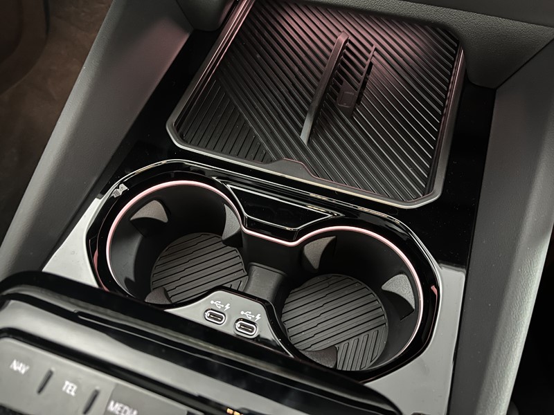 2025 (75) BMW 5 SERIES 550e xDrive M Sport Pro 5dr Auto 5072111