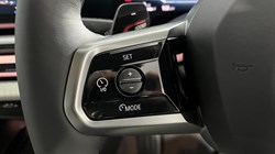 2025 (75) BMW 5 SERIES 550e xDrive M Sport Pro 5dr Auto 5072102