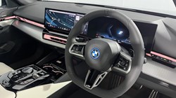 2025 (75) BMW 5 SERIES 550e xDrive M Sport Pro 5dr Auto 5072083