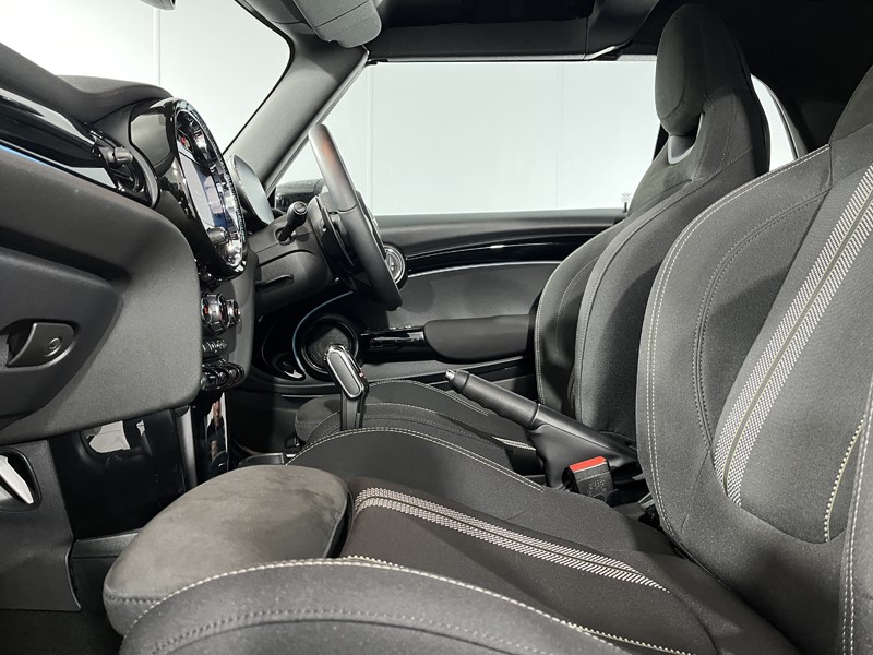 2023 (73) MINI CONVERTIBLE 2.0 Cooper S Sport 2dr Auto 5064631