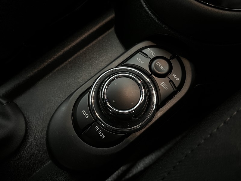 2023 (73) MINI CONVERTIBLE 2.0 Cooper S Sport 2dr Auto 5064629