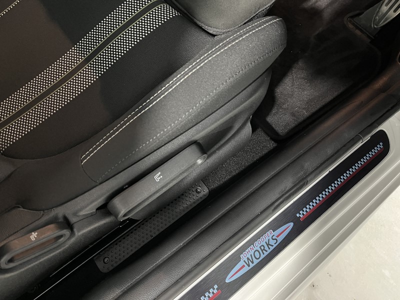 2023 (73) MINI CONVERTIBLE 2.0 Cooper S Sport 2dr Auto 5064615