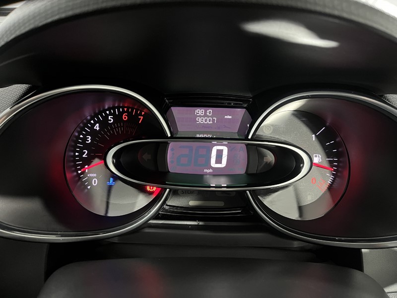 2019 (69) RENAULT CLIO 0.9 TCE 90 Play 5dr 5076059