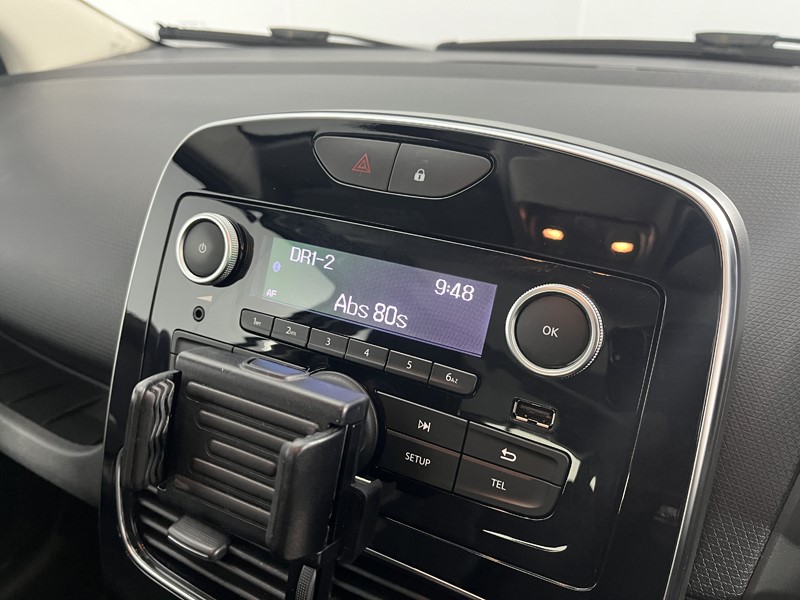 2019 (69) RENAULT CLIO 0.9 TCE 90 Play 5dr 5076074