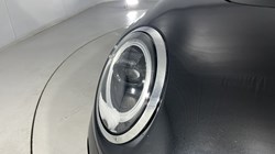 2022 (72) MINI HATCHBACK 1.5 Cooper Exclusive 3dr Auto 5308348