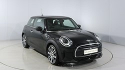 2022 (72) MINI HATCHBACK 1.5 Cooper Exclusive 3dr Auto 5064400