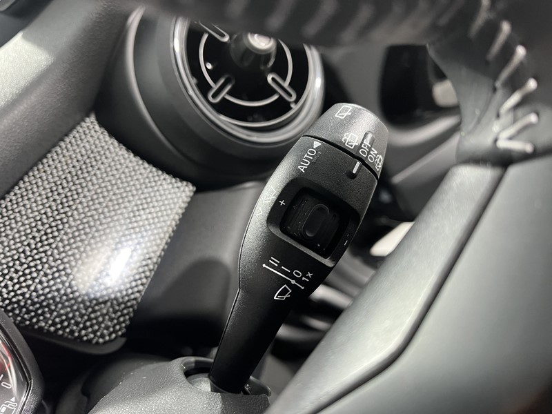 2022 (72) MINI HATCHBACK 1.5 Cooper Exclusive 3dr Auto 5064426