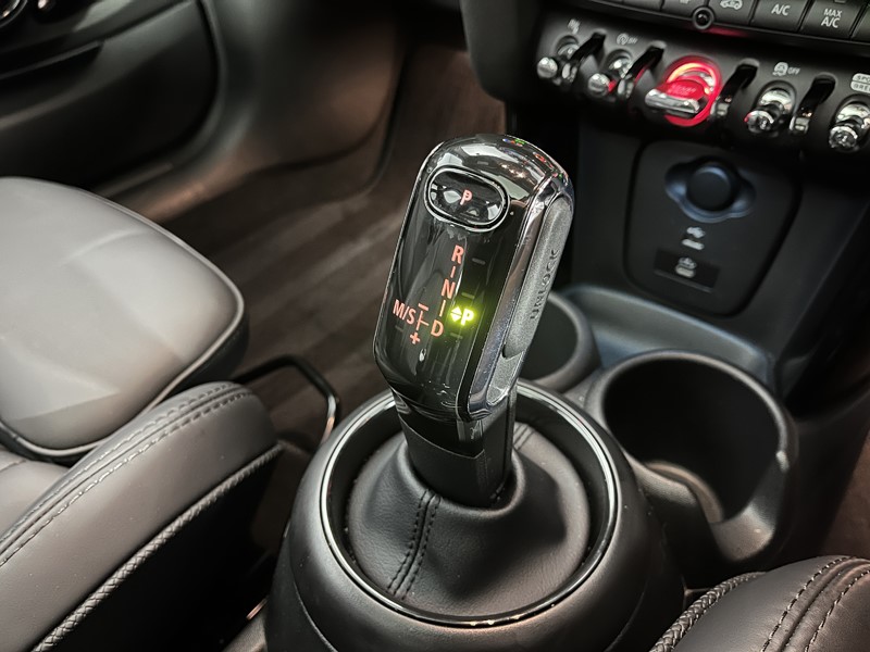 2022 (72) MINI HATCHBACK 1.5 Cooper Exclusive 3dr Auto 5064409