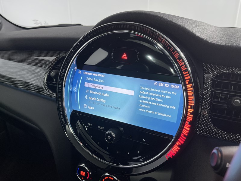 2022 (72) MINI HATCHBACK 1.5 Cooper Exclusive 3dr Auto 5308340