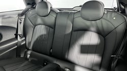 2022 (72) MINI HATCHBACK 1.5 Cooper Exclusive 3dr Auto 5308321