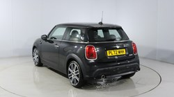 2022 (72) MINI HATCHBACK 1.5 Cooper Exclusive 3dr Auto 5308311