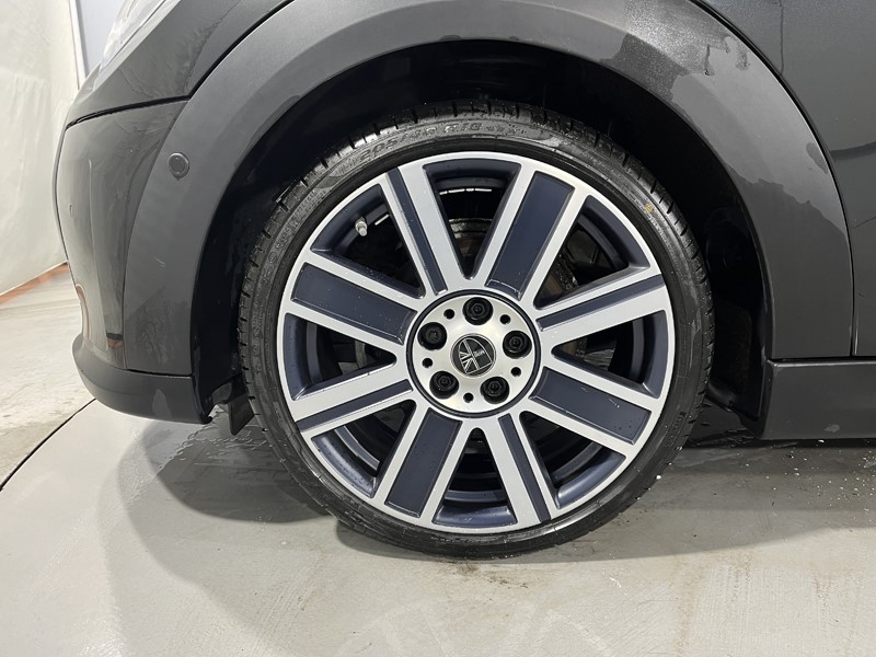 2022 (72) MINI HATCHBACK 1.5 Cooper Exclusive 3dr Auto 5308323