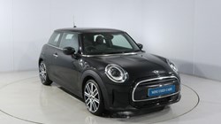 2022 (72) MINI HATCHBACK 1.5 Cooper Exclusive 3dr Auto 5308310