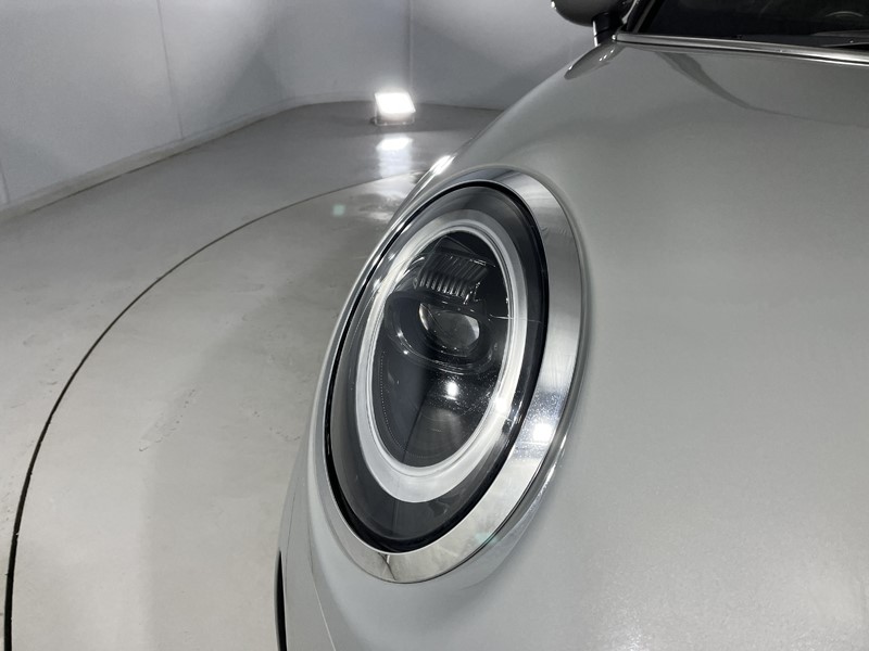 2022 (72) MINI CONVERTIBLE 1.5 Cooper Classic 2dr Auto 5071841