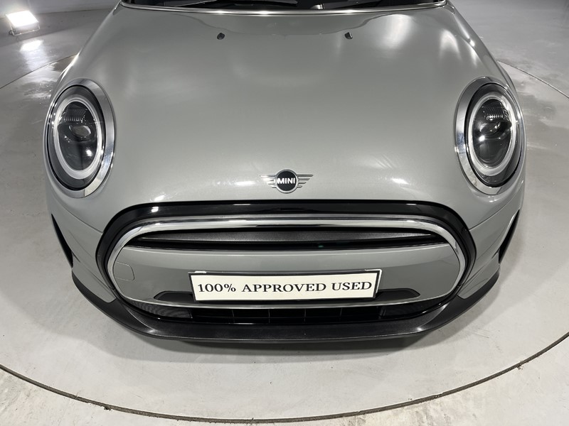 2022 (72) MINI CONVERTIBLE 1.5 Cooper Classic 2dr Auto 5071842