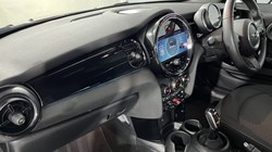 2022 (72) MINI CONVERTIBLE 1.5 Cooper Classic 2dr Auto 5071811