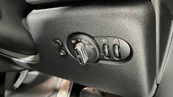 2022 (72) MINI CONVERTIBLE 1.5 Cooper Classic 2dr Auto 5071823