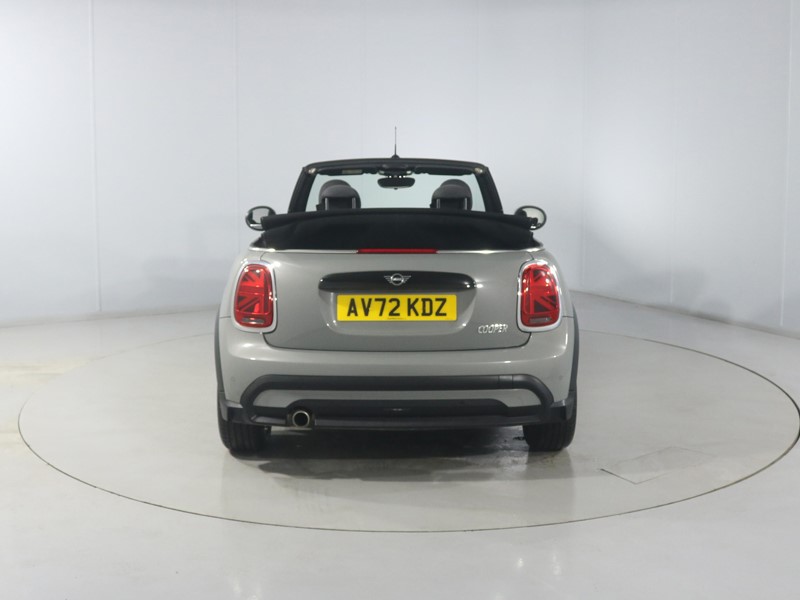 2022 (72) MINI CONVERTIBLE 1.5 Cooper Classic 2dr Auto 5071819