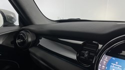 2022 (72) MINI CONVERTIBLE 1.5 Cooper Classic 2dr Auto 5071828