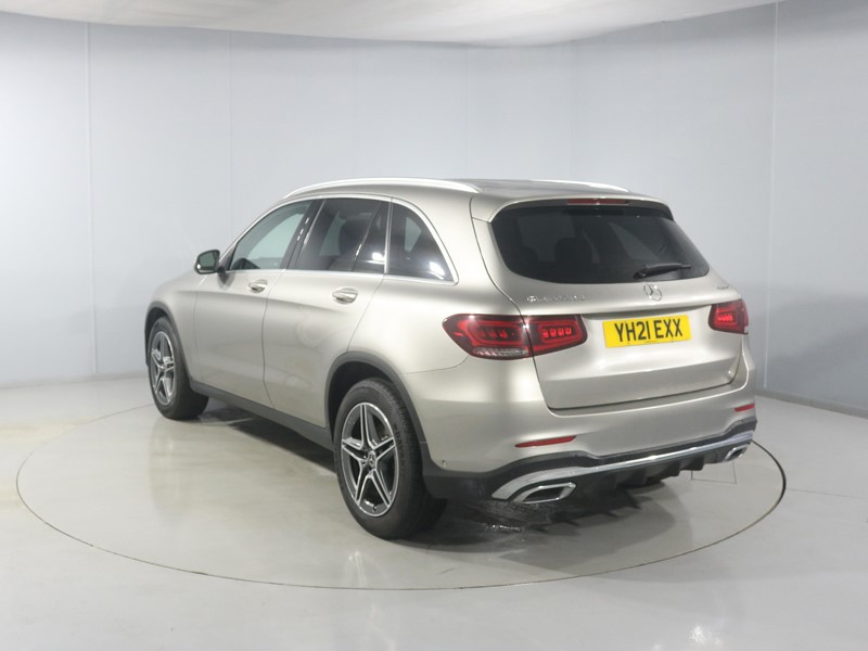 2021 (21) MERCEDES-BENZ GLC 220d 4Matic AMG Line 5dr 9G-Tronic